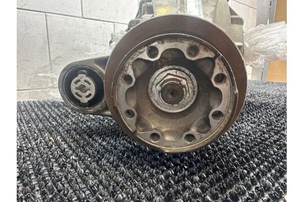 Rear reducer DODGE DURANGO WD T03UG0282D0632 5 7L gasoline 268kW 2013 Catalog number of the part T03UG0282D0632