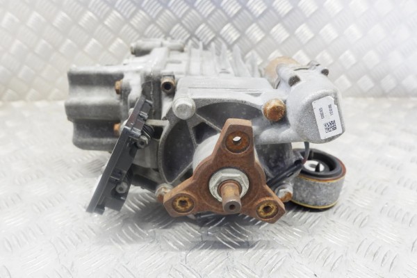 Rear reducer VW TIGUAN AD1 0CQ907554H 2 0L diesel 110kW 2018 Catalog number of substitutes 0CQ525010J
