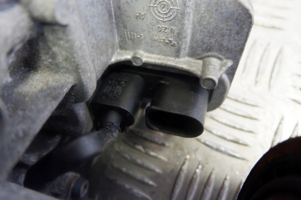 Reductor trasero LAND ROVER RANGE ROVER EVOQUE (L538) P31256026 2.2L d