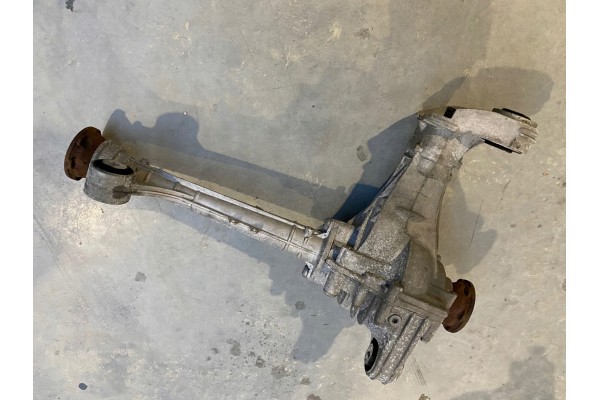 FRONT DIFFERENT BRIDGE PORSCHE CAYENNE 7P LIFT 4 8 T turbo Catalog number of the part DYFER PRZEDNI PORSCHE CAYENNE 7P LIFT 4 8 