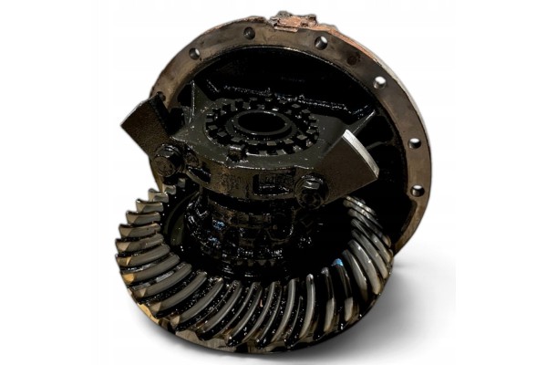 20587709 VOLVO Differential drive axle Car type buses