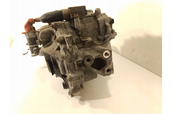REAR DIFFERENTIAL REAR TOYOTA SIENNA XL40 IV 21JWK5 Car type passenger cars