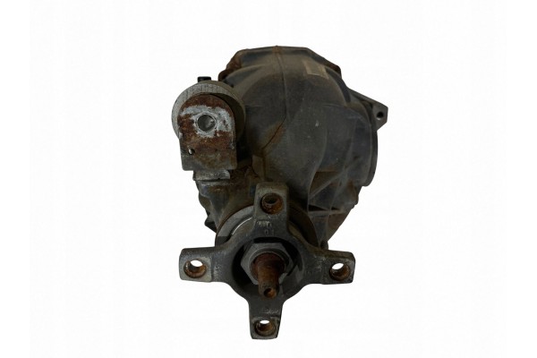 Rear differential Mercedes Benz C W205 2053502500 Part manufacturer Mercedes Benz OE