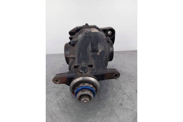 2016 BMW X5 F15 Rear differential 7636996