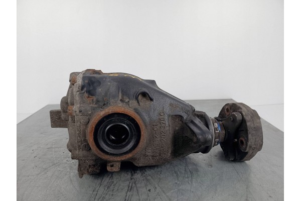 2017 BMW 3 F30 F35 F31 Rear differential 7603748 Car type passenger cars