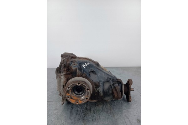 2012 BMW X1 E84 Rear differential 7592938 Car type 4x4 SUV