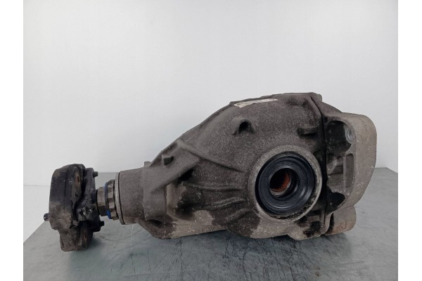 2016 BMW 5 F10 F11 Rear differential 7630824