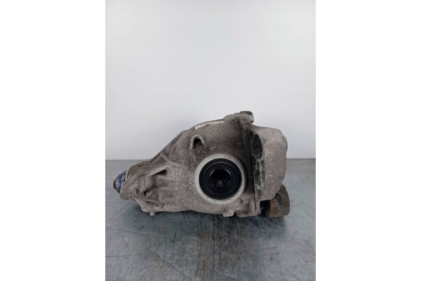 2015 BMW 5 F10 F11 Rear differential 7584450 Part manufacturer BMW OE