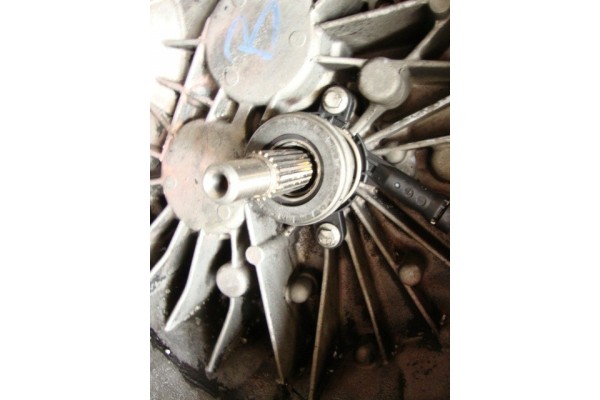 Transmission Renault Laguna III 2 0 DCI PK4004 8200952941 Packaging status replacement