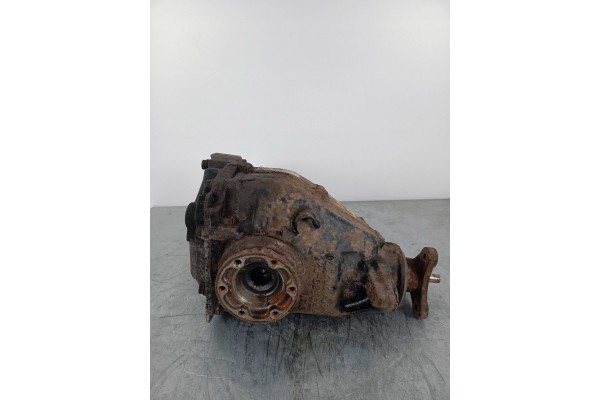 2011 BMW X1 E84 Rear differential 7592938 Car type 4x4 SUV