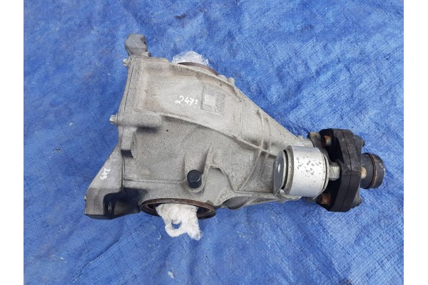 MERCEDES E W213 DIFFERENTIAL BRIDGE REAR A2133510005 2 47