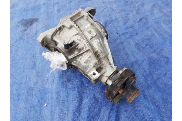 Rear differential bridge rear Mercedes C W205 a2053510005 2 47 Catalog number of the part A2053510005CCD