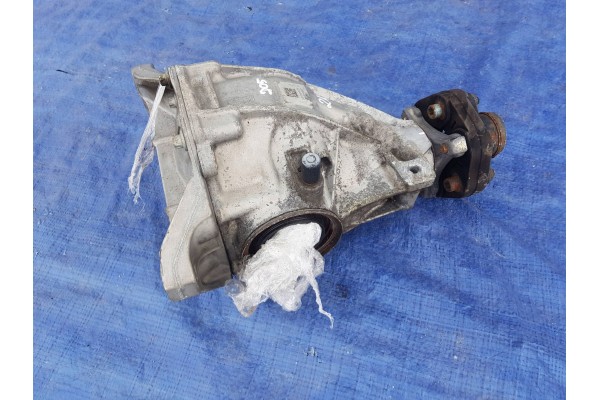 Rear differential bridge rear Mercedes C W205 a2053510005 2 47 Car type passenger cars