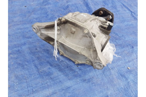 Rear differential bridge rear Mercedes C W205 a2053510005 2 47 Installation side multipurpose