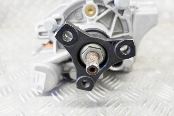 Reductor trasero BMW X1 (F48) 8692605 2.0L gasolina 141kW 2019