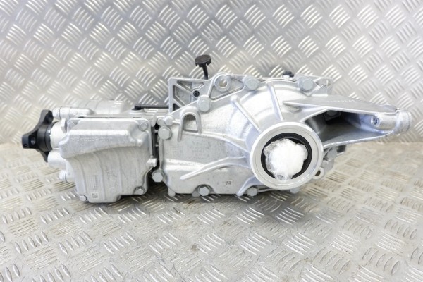 Reductor trasero BMW X1 (F48) 8692605 2.0L gasolina 141kW 2019