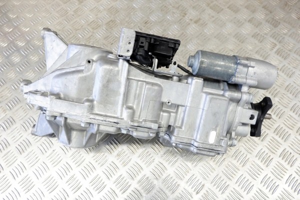 Reductor trasero BMW X1 (F48) 8692605 2.0L gasolina 141kW 2019