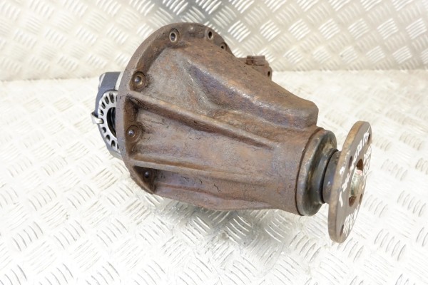 Rear reducer TOYOTA LAND CRUISER 120 _J12_ 411106A360 3 0L diesel 120kW Car type passenger cars