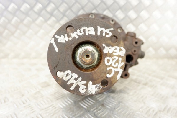 Rear reducer TOYOTA LAND CRUISER 120 _J12_ 411106A360 3 0L diesel 120kW Catalog number of the original 411106A360