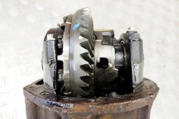 Reductor trasero TOYOTA LAND CRUISER 120 (J12) 411106A360 3.0L diésel