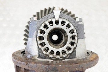 Reductor trasero TOYOTA LAND CRUISER 120 (J12) 411106A360 3.0L diésel