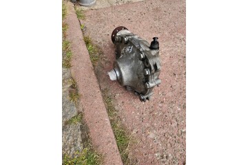 FRONT DIFFERENTIAL BMW 3 08 7591997 BMW F30 F31 F32 F36 F25 F26 F10 Car type 4x4 SUV passenger cars