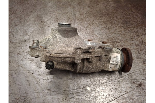 GENUINE BMW 3 F30 F35 F31 2013 Front Differential 7590898