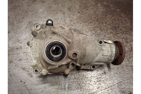 GENUINE BMW 3 F30 F35 F31 2013 Front Differential 7590898 Catalog number of the part 7590898