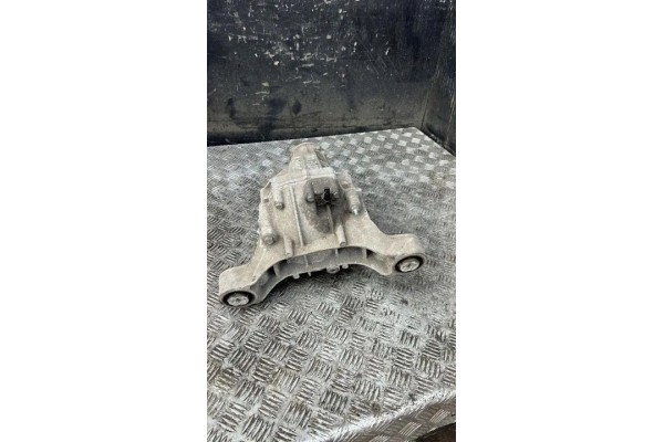 Rear reducer PORSCHE CAYENNE 92A 446031015 hybrid 245kW 2017 Catalog number of the original 446031015