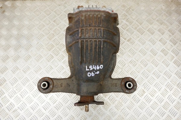 Rear reducer LEXUS LS _F4_ 4111050261 4 6L gasoline 280kW 2006 Part manufacturer Lexus OE