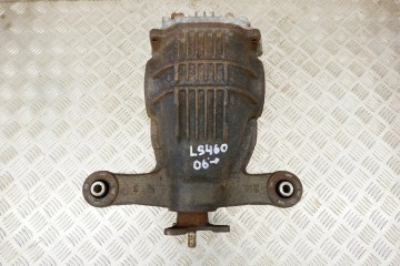 Rear reducer LEXUS LS _F4_ 4111050261 4 6L gasoline 280kW 2006 Part manufacturer Lexus OE