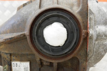 Rear reducer LEXUS LS _F4_ 4111050261 4 6L gasoline 280kW 2006 Catalog number of the original 4111050261