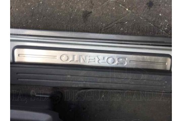 KIA SORENTO (BL) 2.5 CRDi EX