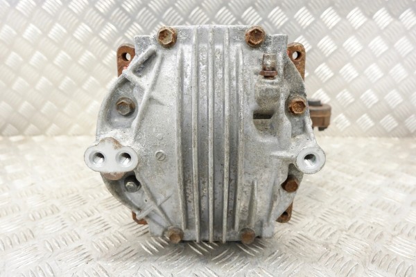 Reductor trasero LEXUS LS (F4) 4111050261 4.6L gasolina 280kW 2006