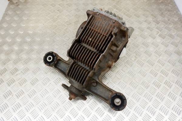 Reductor trasero LEXUS LS (F4) 4111050261 4.6L gasolina 280kW 2006