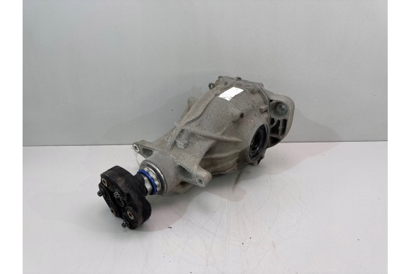 BMW G30 G31 G15 G11 BRIDGE DIFFERENTIAL REAR 8647115 2 93 4 0i