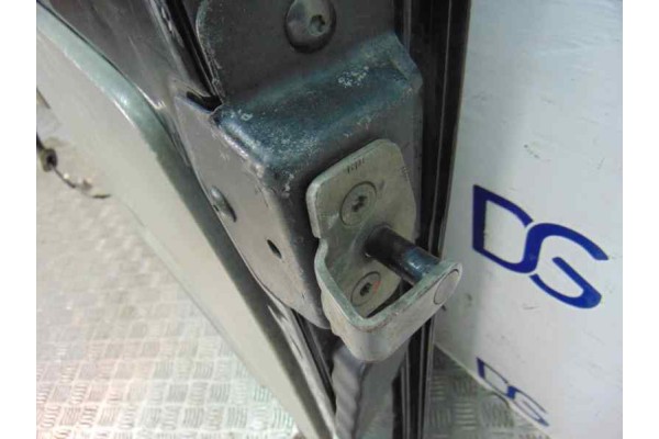 NEGRO  NO IDENTIFICADO RENAULT TRAFIC II FURGÓN L1H1   Caja cerrada, corto 2004 NEGRO 177669 RENAULT - 1