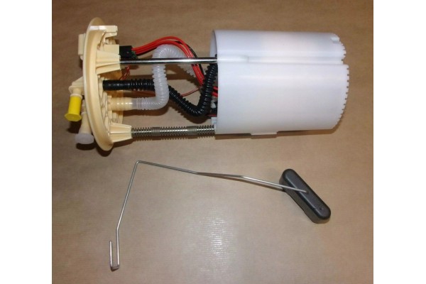 FUEL PUMP RENAULT MASTER III 2 3 DCI 172028505R 0580203359 Catalog number of the part 172028505R 0580203359