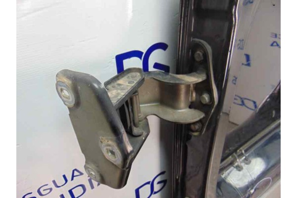 NEGRO  NO IDENTIFICADO RENAULT TRAFIC II FURGÓN L1H1   Caja cerrada, corto 2004 NEGRO 177669 RENAULT - 10