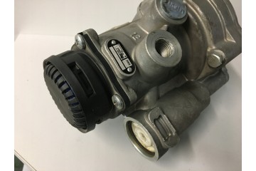 Trailer control valve Quality of parts according to GVO Q original with factory logo OEM OES