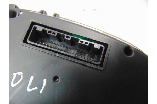 80210-35100 CUADRO INSTRUMENTOS SSANGYONG TIVOLI Limited 4x2 2017 80210-35100 177946 SSANGYONG - 1