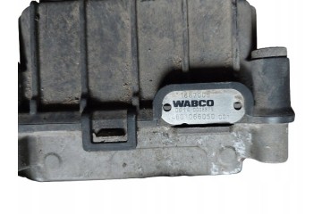 VALVE MODULATOR EBS FRONT DAF XF 106 14R Part manufacturer DAF OE