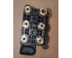 Distribution block Valve AIRMATIC Mercedes W166