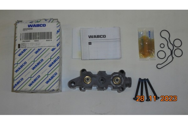 VOLVO dehumidifier repair kit WABCO 21489991