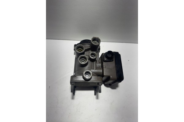 Valve Modulator EBS Semi trailer Europe Ford F Max Cargo Euro 6 K023711
