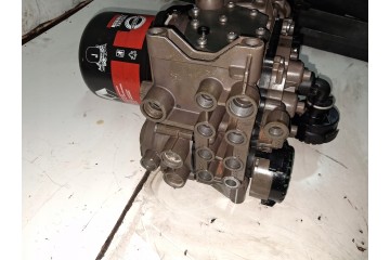 VALVE DEHUMIDIFIER APM RENAULT RANGE T K RANGE EURO 6 Car type trucks