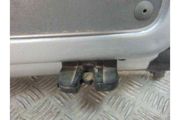 PLATA NO IDENTIFICADO VOLKSWAGEN CADDY (2K)(02.2004)