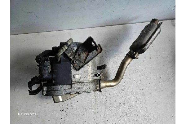 Webasto TOYOTA URBAN CRUISER _P 207427FA gasoline 76kW 2010 Part manufacturer Toyota OE