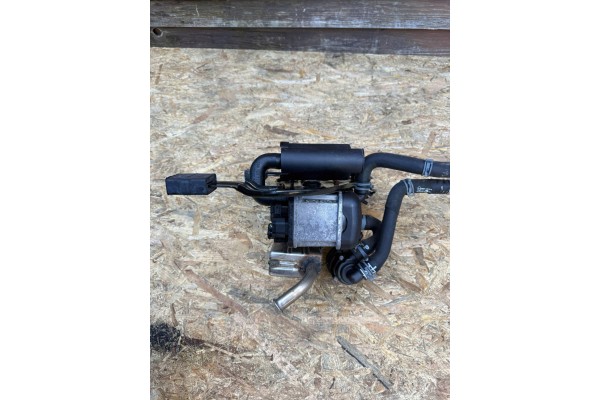 Parking heater Webasto Volkswagen Transporter Caravelle T6 7E0815071E Catalog number of the original 9028138D