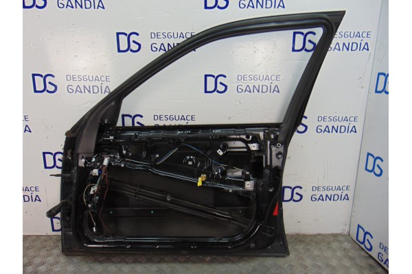 NEGRO PUERTA DELANTERA DERECHA BMW SERIE 5 TOURING (E39)